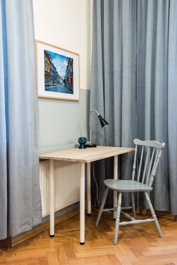 Old Town Eclectic Apartment For 6 People Варшава Екстер'єр фото